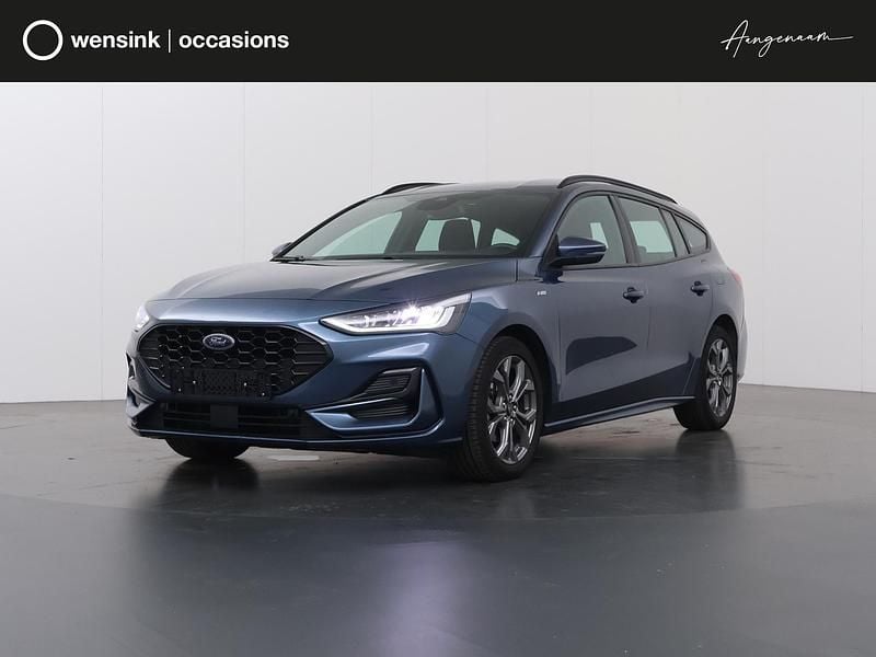 Blauw Gebruikt 2023 Ford Focus ST-Line Stationwagen | € 23.330 (Goede deal) - Afbeelding 1/4