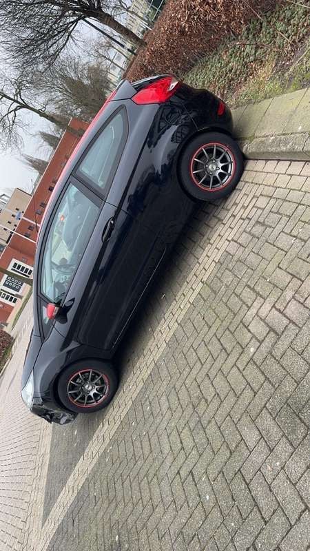 Afbeelding 2/4