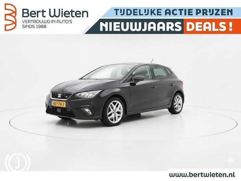 Zwart Occasion 2018 Seat Ibiza FR Hatchback | € 10.390 (Eerlijke prijs) - Afbeelding 1/3