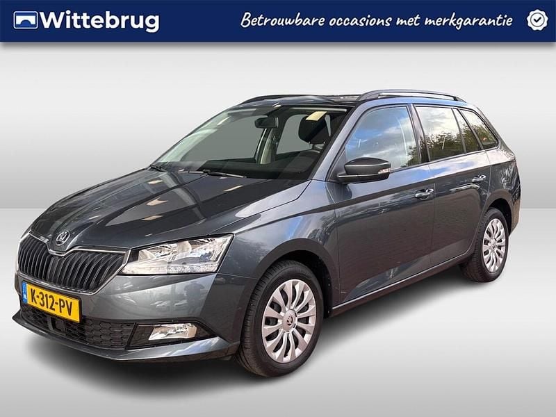 Grijs Gebruikt 2021 Skoda Fabia Ambition Hatchback | € 14.950 (Eerlijke prijs) - Afbeelding 1/2