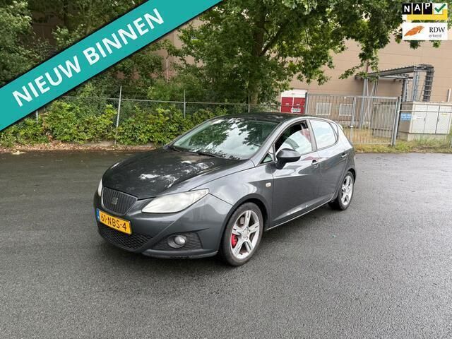 Grijs Gebruikt 2010 Seat Ibiza Ecomotive Hatchback | € 1.999 (Eerlijke prijs) - Afbeelding 1/3