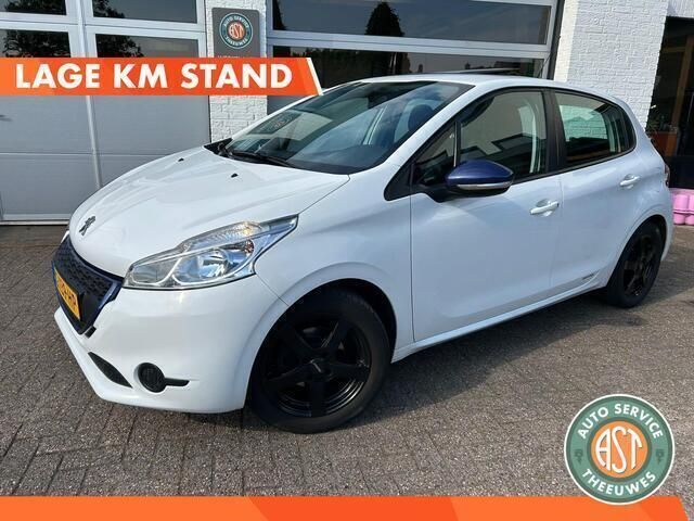 Wit Gebruikt 2015 Peugeot 208 Access Hatchback | € 5.995 (Goede deal) - Afbeelding 1/4