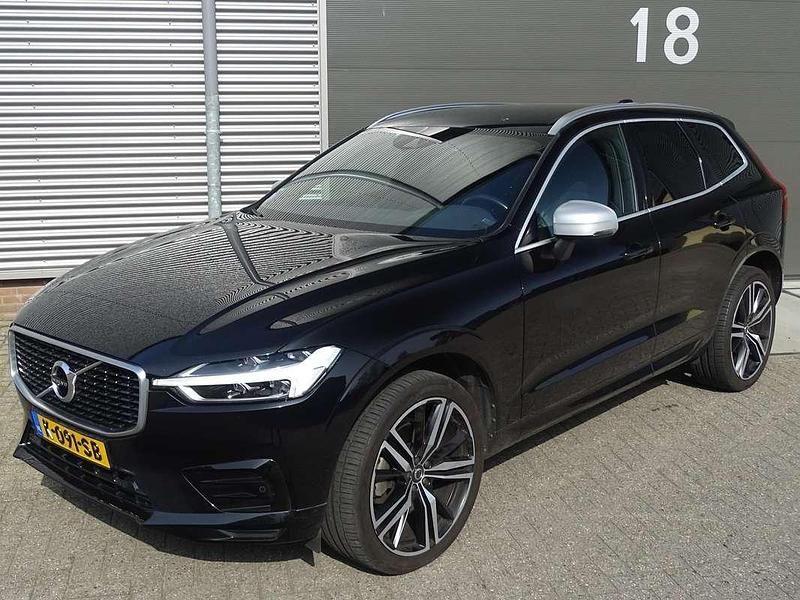 Occasion Volvo XC60 R-Design 250 PK (183 kW) 2019 Zwart (metallic) SUV