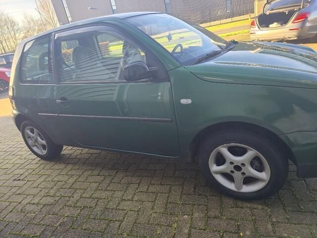 Groen Occasion 2000 VW Lupo Hatchback | € 1.250 - Afbeelding 1/4