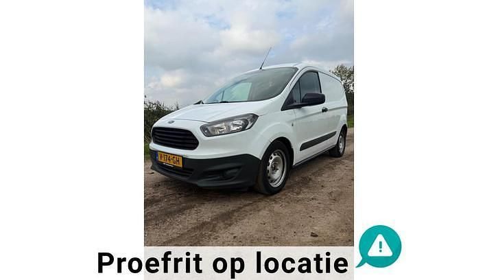 Wit (metallic) Gebruikt 2017 Ford Transit Sedan | € 4.250 (Eerlijke prijs) - Afbeelding 1/4
