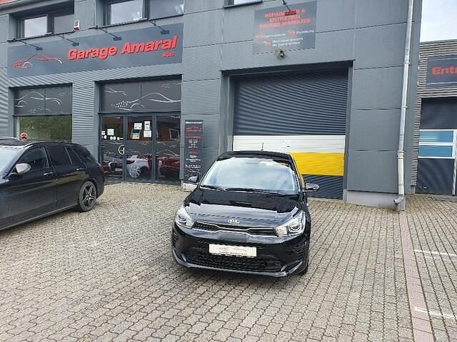 Zwart Gebruikt 2021 Kia Rio Stationwagen | € 12.900 - Afbeelding 1/4