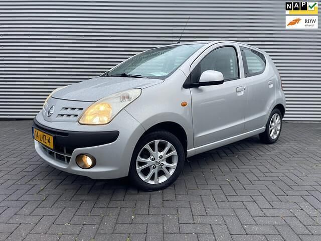 Grijs Occasion 2010 Nissan Pixo Hatchback | € 2.980 (Eerlijke prijs) - Afbeelding 1/4