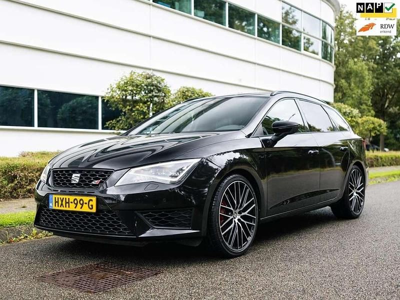 Zwart Gebruikt 2016 Cupra Leon Stationwagen | € 19.950 - Afbeelding 1/4