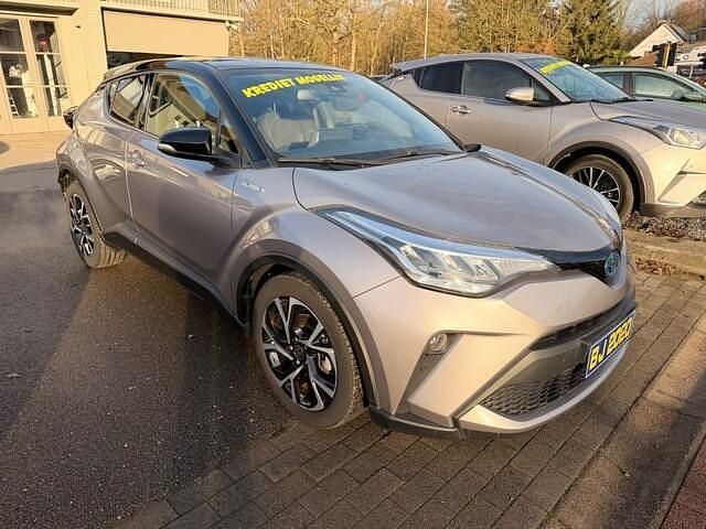Grijs Gebruikt 2020 Toyota C-HR Business Edition SUV | € 19.900 (Super prijs) - Afbeelding 1/4