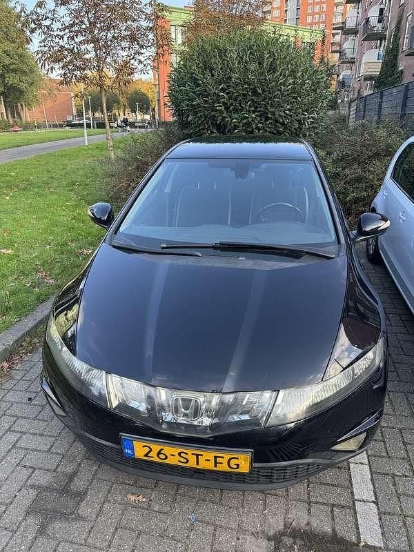 Zwart Gebruikt 2006 Honda Civic Sport Hatchback | € 2.850 (Goede deal) - Afbeelding 1/4