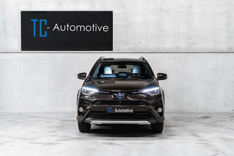 Occasion Toyota RAV4 Hybrid 155 PK (114 kW) 2018 Zwart SUV