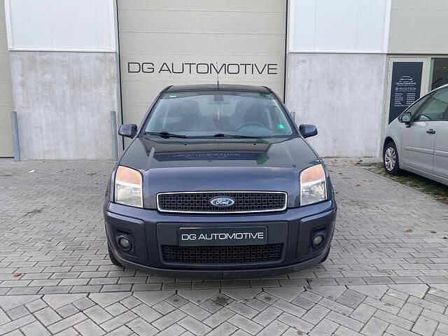 Occasion Ford Fusion Futura 101 PK (74 kW) 2007 Grijs MPV