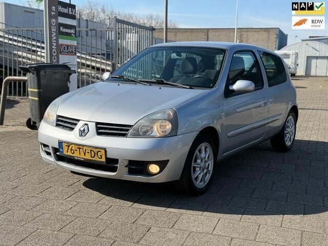 Grijs Gebruikt 2007 Renault Clio II Campus Hatchback | € 1.999 (Eerlijke prijs) - Afbeelding 1/4
