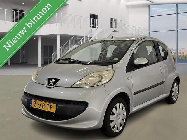 Grijs Gebruikt 2007 Peugeot 107 Hatchback | € 1.345 (Eerlijke prijs) - Afbeelding 1/4