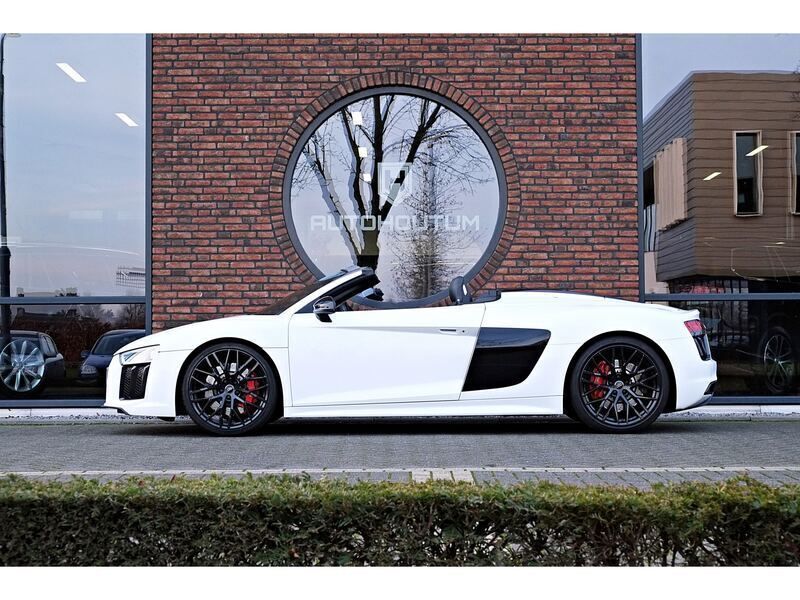 Wit Gebruikt 2017 Audi R8 Coupé Coupé | € 134.995 - Afbeelding 1/4