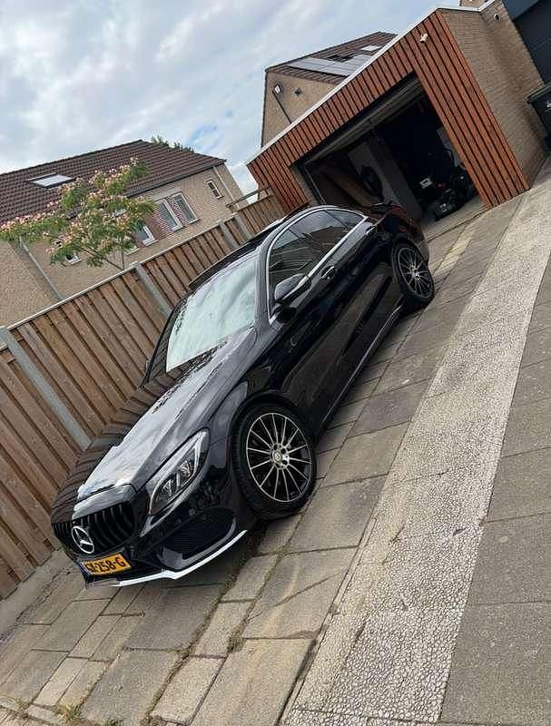 Zwart Occasion 2014 Mercedes C200 Prestige Sedan | € 22.250 (Duur) - Afbeelding 1/4