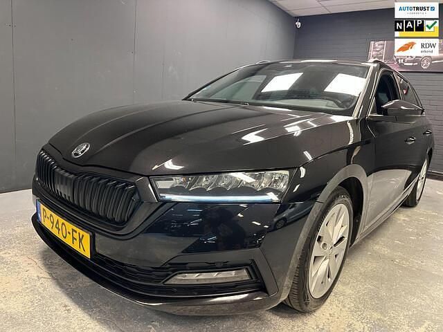 Occasion Skoda Octavia Business Line 110 PK (80 kW) 2022 Zwart Stationwagen