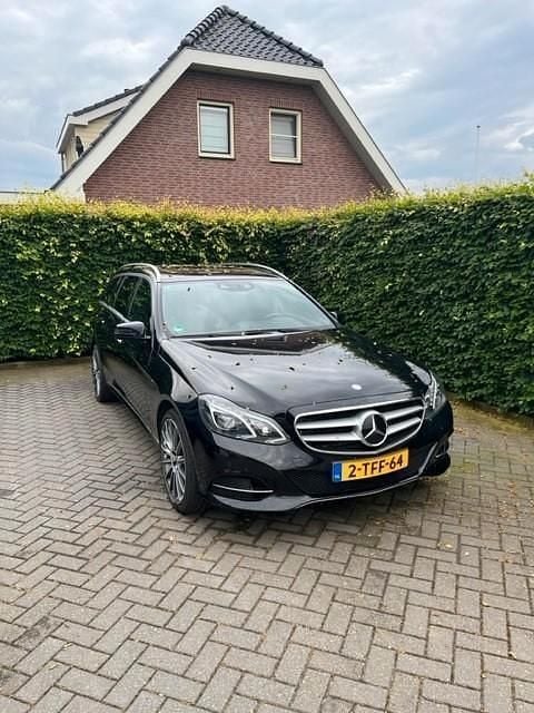 Gebruikt 2014 Mercedes E350 Stationwagen | € 17.750 (Eerlijke prijs) - Afbeelding 1/4