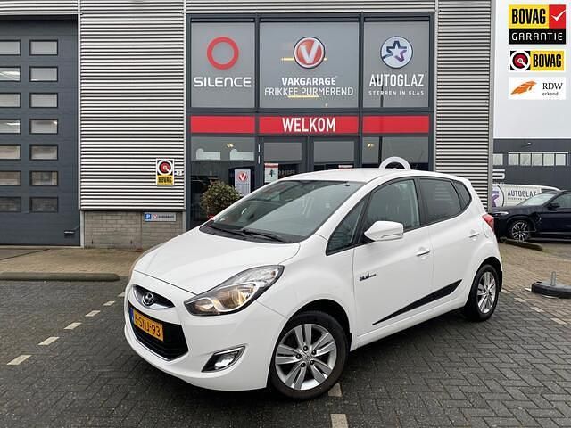 Wit Occasion 2013 Hyundai ix20 Hatchback | € 7.450 (Eerlijke prijs) - Afbeelding 1/4