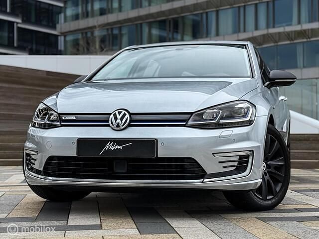 Occasion VW e-Golf 100 kW (136 PK) 2019 Grijs (metallic) Hatchback