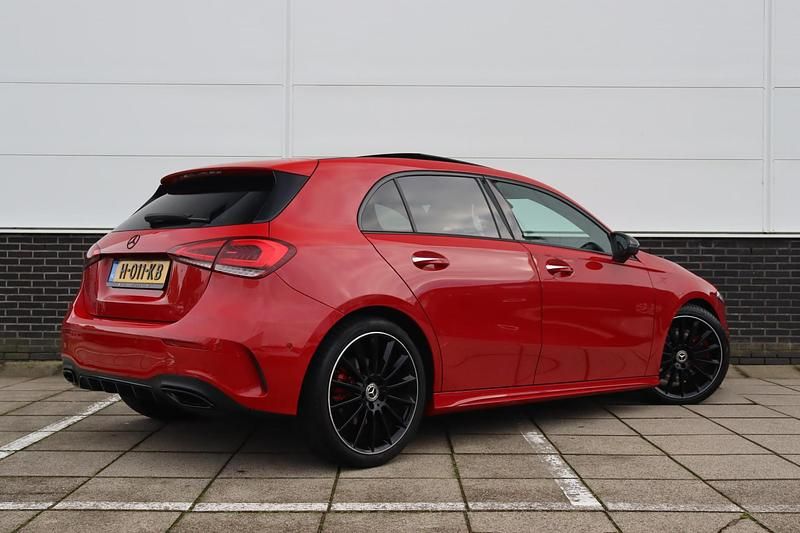 Occasion Mercedes A250 Premium Plus 2018 Rood Hatchback