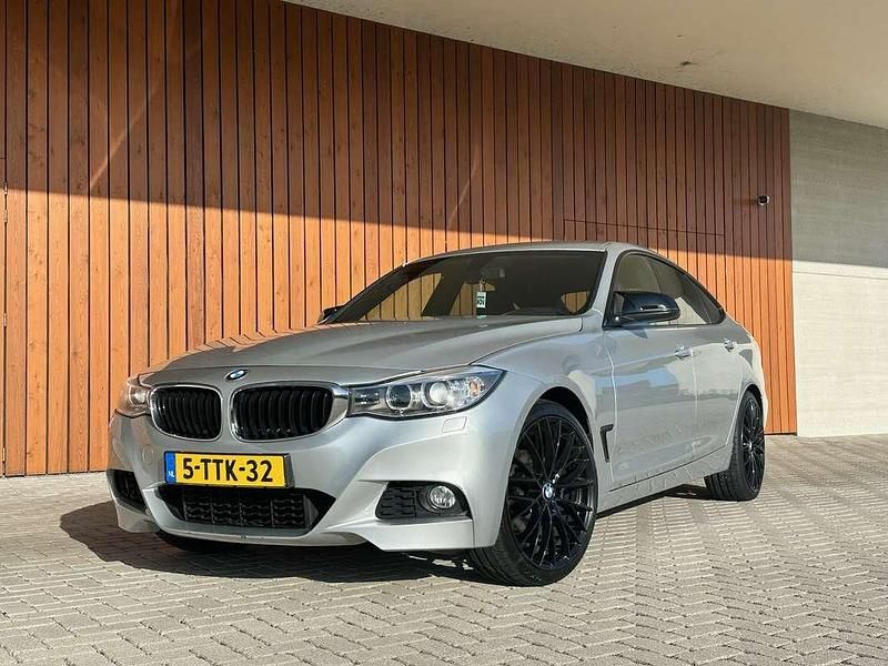 Grijs Occasion 2014 BMW 320 Gran Turismo Sedan | € 10.000 (Eerlijke prijs) - Afbeelding 1/4