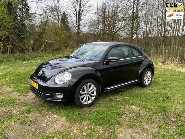 Zwart Gebruikt 2012 VW Beetle Design Hatchback | € 7.295 (Eerlijke prijs) - Afbeelding 1/4