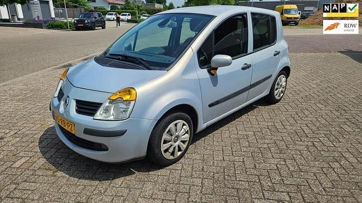Gebruikt 2005 Renault Modus Dynamique MPV | € 1.499 (Goede deal) - Afbeelding 1/4