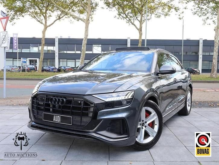 Gebruikt 2023 Audi Q8 e-tron S-Line SUV | € 61.950 - Afbeelding 1/4