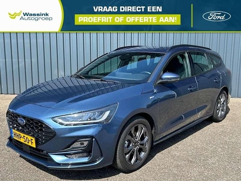 Blauw Gebruikt 2023 Ford Focus ST-Line Stationwagen | € 25.290 (Eerlijke prijs) - Afbeelding 1/4