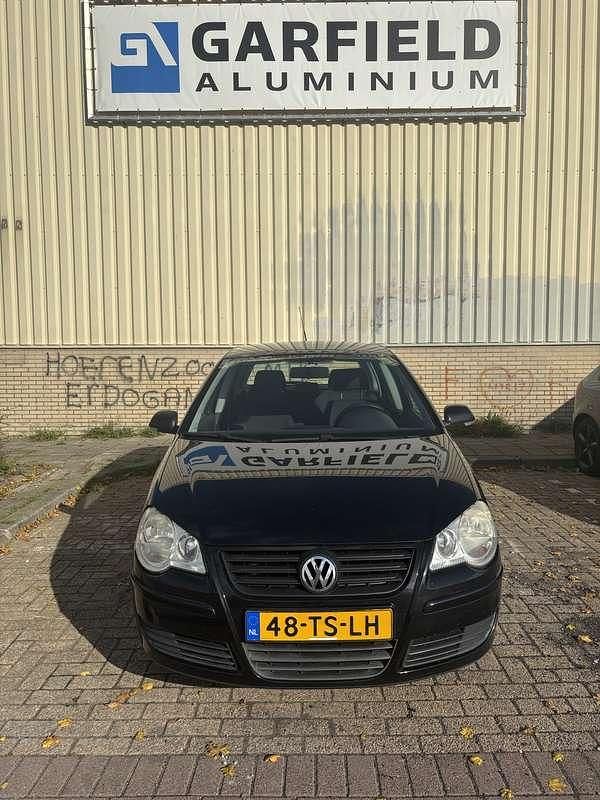 Gebruikt 2007 VW Polo Comfortline Sedan | € 1.750 (Eerlijke prijs) - Afbeelding 1/4