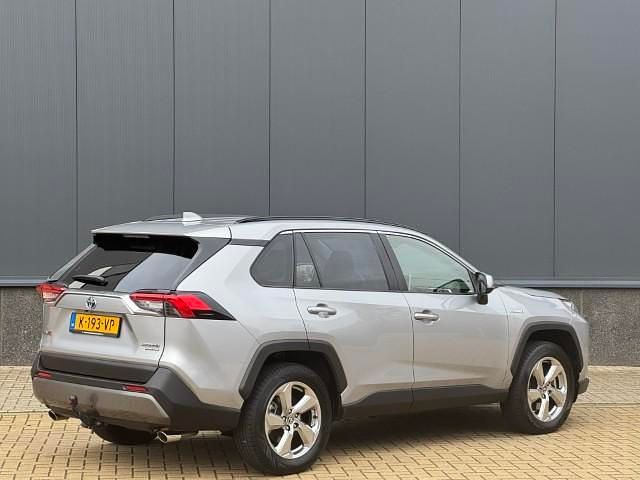 Occasion Toyota RAV4 Hybrid Executive 218 PK (160 kW) 2021 Grijs (metallic) SUV