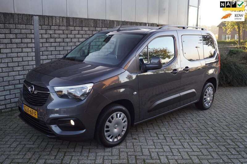 Grijs, metallic lak Gebruikt 2020 Opel Combo Life Edition MPV | € 23.450 (Eerlijke prijs) - Afbeelding 1/4