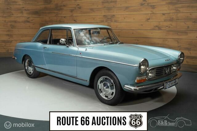Blauw Gebruikt 1968 Peugeot 404 Coupé | € 15.000 - Afbeelding 1/4