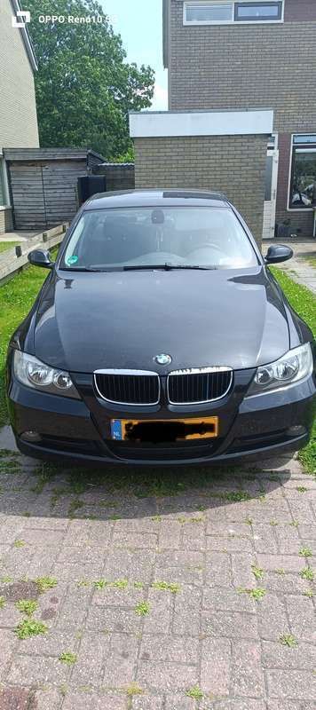 Zwart Gebruikt 2006 BMW 318 Executive Sedan | € 3.500 (Eerlijke prijs) - Afbeelding 1/4