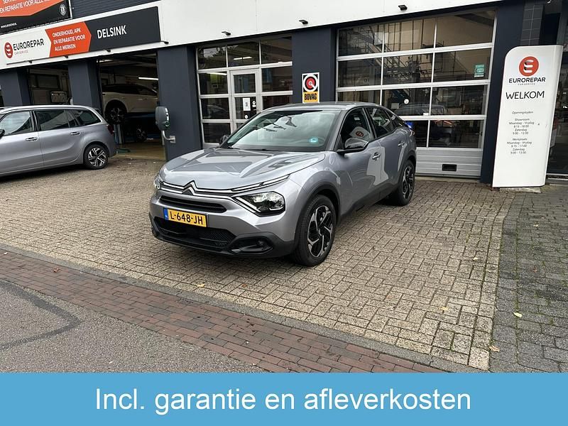 Grijs Gebruikt 2021 Citroën C4 Feel SUV | € 17.350 (Eerlijke prijs) - Afbeelding 1/4