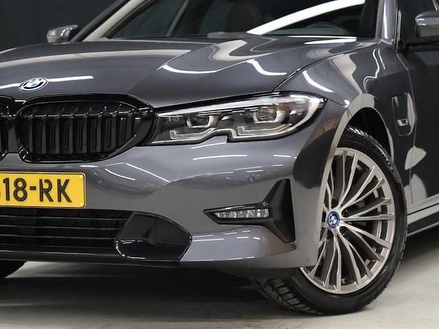Occasion BMW 320e M Sport 204 PK (150 kW) 2022 Grijs Stationwagen