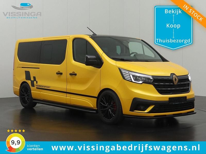 Geel Gebruikt 2024 Renault Trafic R.S. Van | € 59.725 - Afbeelding 1/4