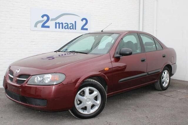 Occasion Nissan Almera 2002 Paars Sedan