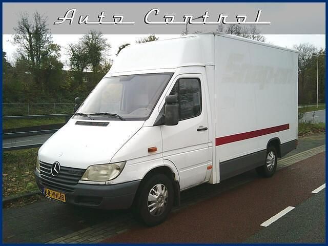Overige Gebruikt 2002 Mercedes Sprinter Van | € 4.950 (Eerlijke prijs) - Afbeelding 1/4