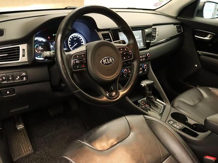 Occasion Kia Niro Start 142 PK (104 kW) 2016 Grijs SUV