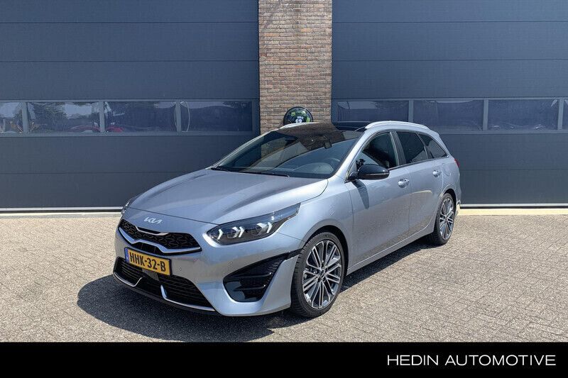 Grijs Gebruikt 2025 Kia Ceed Stationwagen | € 37.945 - Afbeelding 1/4