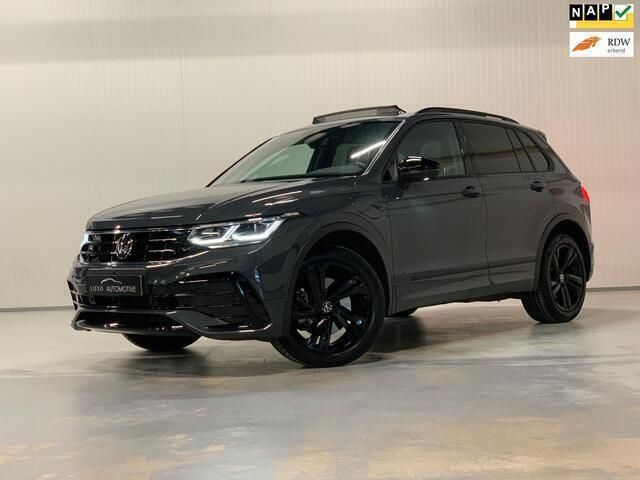 Grijs Gebruikt 2023 VW Tiguan R-line SUV | € 46.400 (Iets duurder) - Afbeelding 1/4