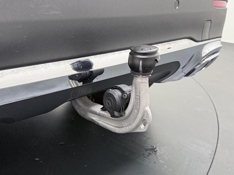 Occasion Mercedes GLA250 Business 218 PK (160 kW) 2021 Blauw SUV