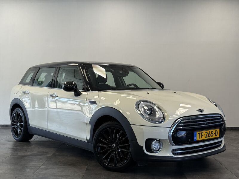 Wit Gebruikt 2017 Mini Cooper Clubman Business Stationwagen | € 15.445 (Eerlijke prijs) - Afbeelding 1/4