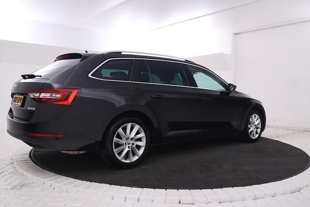 Occasion Skoda Superb Business Line 150 PK (110 kW) 2019 Zwart Stationwagen