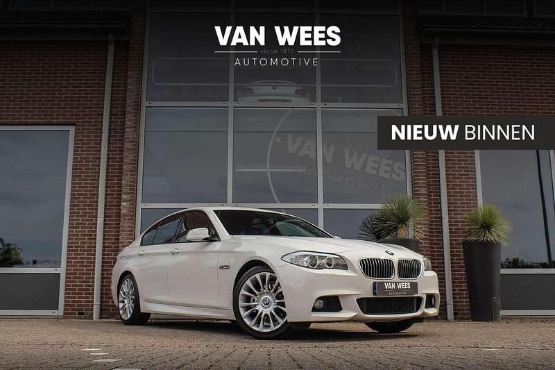Wit Gebruikt 2011 BMW 523 Executive Sedan | € 17.450 (Duur) - Afbeelding 1/3