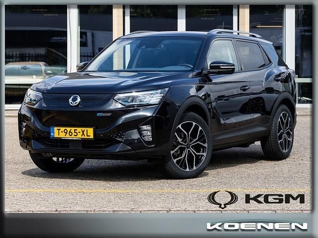 Zwart Gebruikt 2022 Ssangyong (KGM) Korando Hatchback | € 29.900 - Afbeelding 1/4