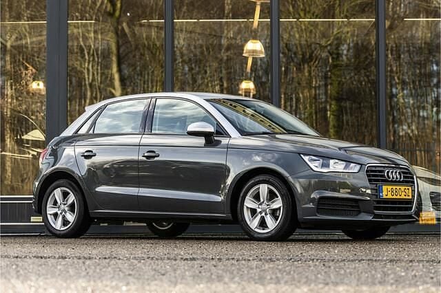 Occasion Audi A1 Sportback 82 PK (60 kW) 2017 Grijs (metallic) Hatchback