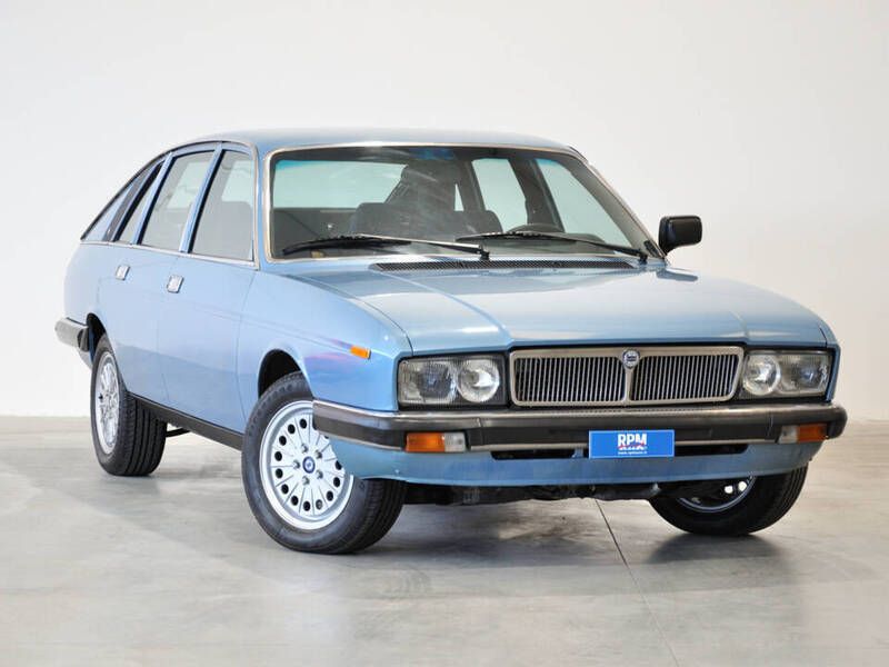 Blauw Gebruikt 1984 Lancia Gamma Coupé | € 12.500 - Afbeelding 1/4